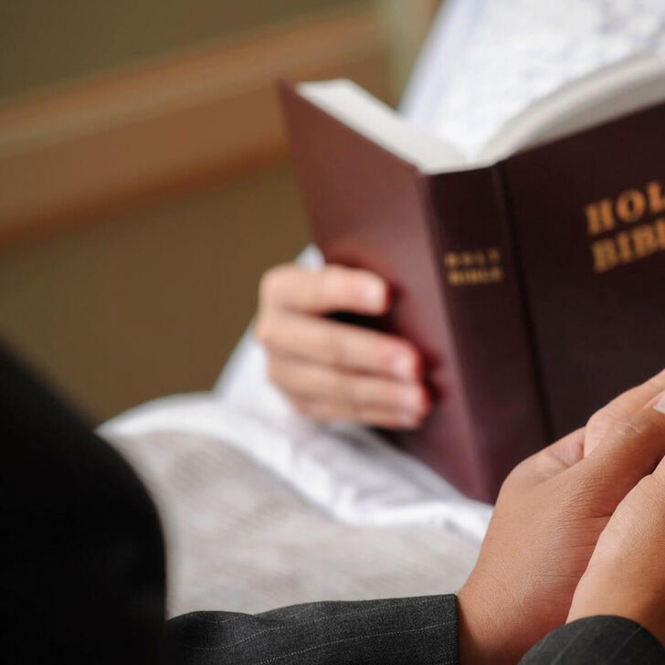 chaplain-vs-pastor